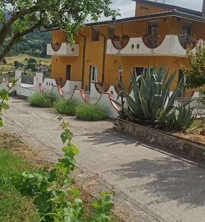 Agritur * Ruoti